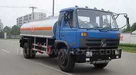 東風(fēng)153化工液體運(yùn)輸車(chē)圖片