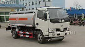 東風(fēng)金霸化工液體運(yùn)輸車(chē)圖片