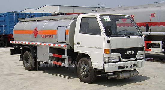 江鈴油罐車(chē)